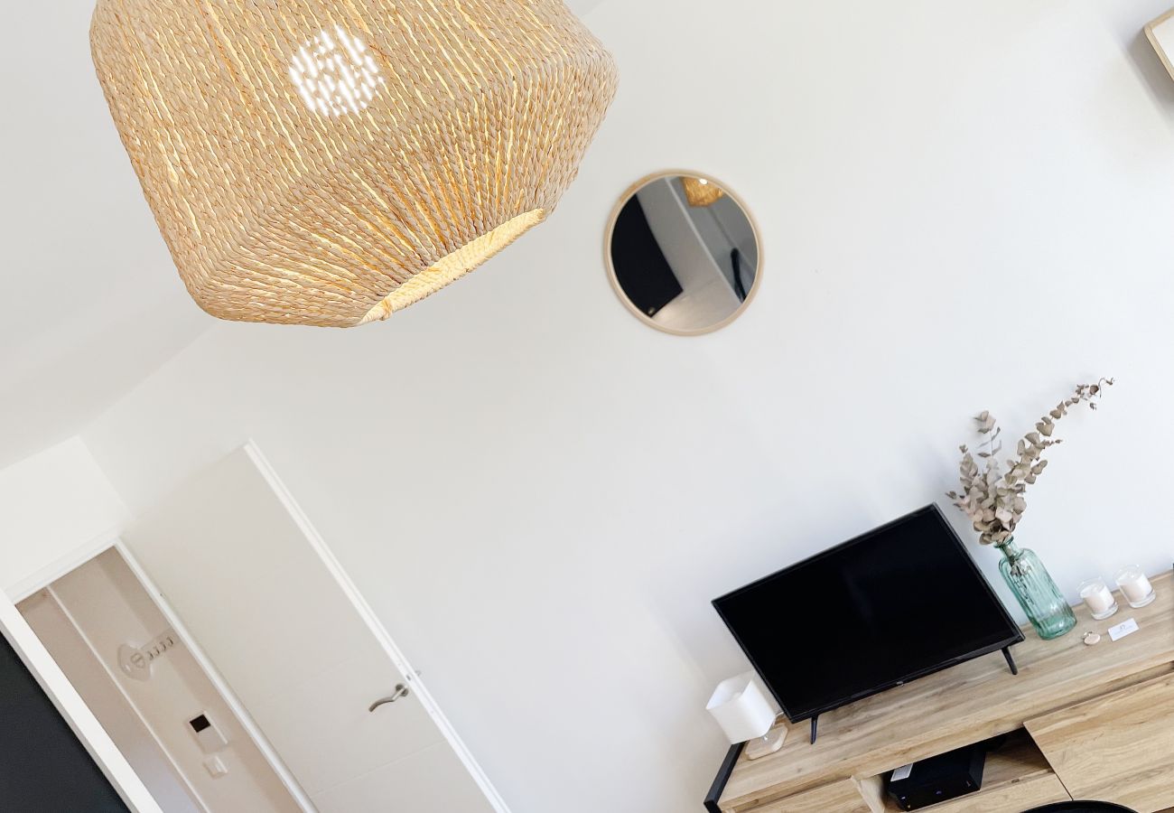 Apartment in Senlis - Casa Verde, central et parking privée + chargeur 