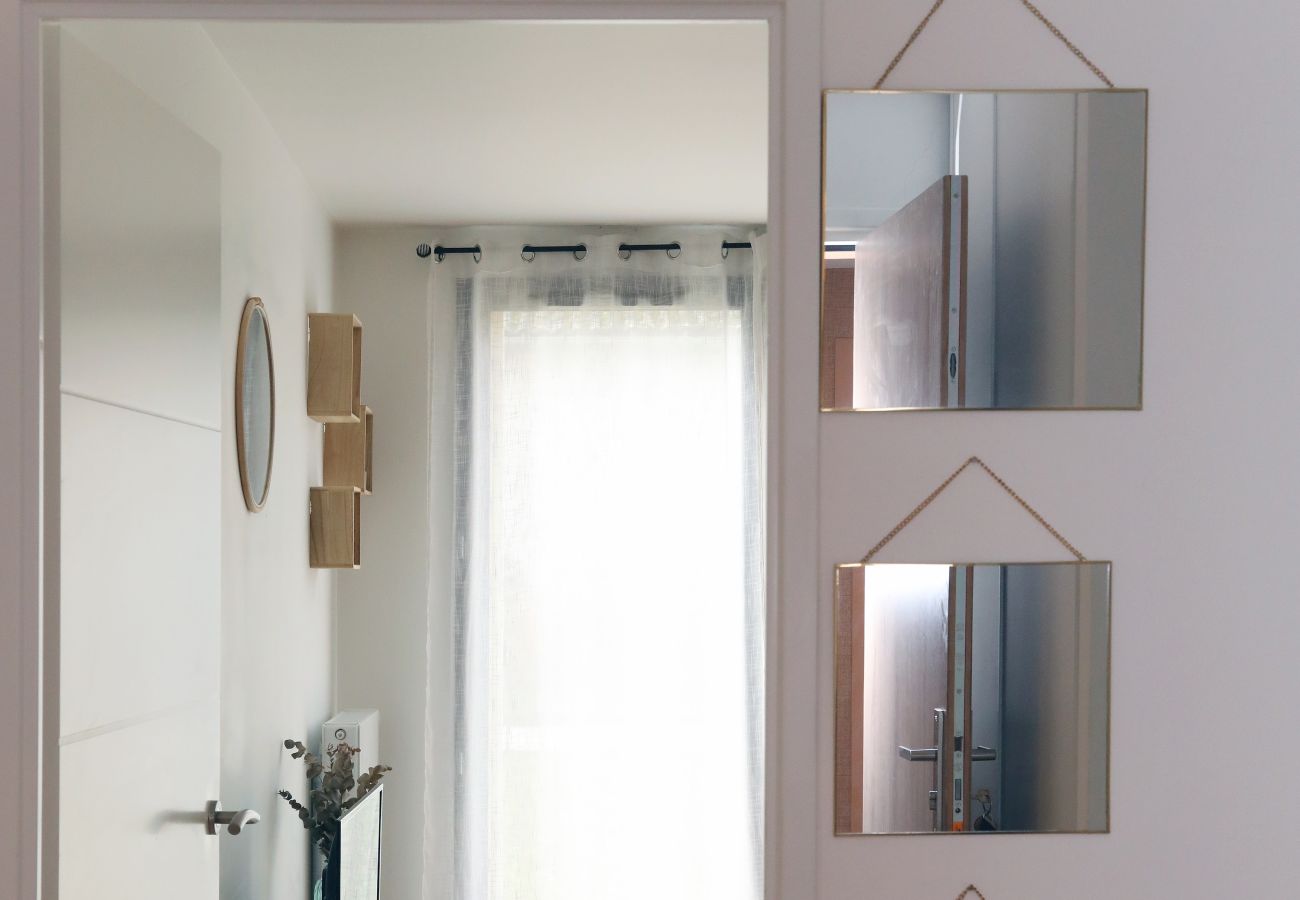 Apartment in Senlis - Casa Verde, central et parking privée + chargeur 