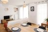 Apartment in Senlis - Casa Verde, central et parking privée + chargeur 