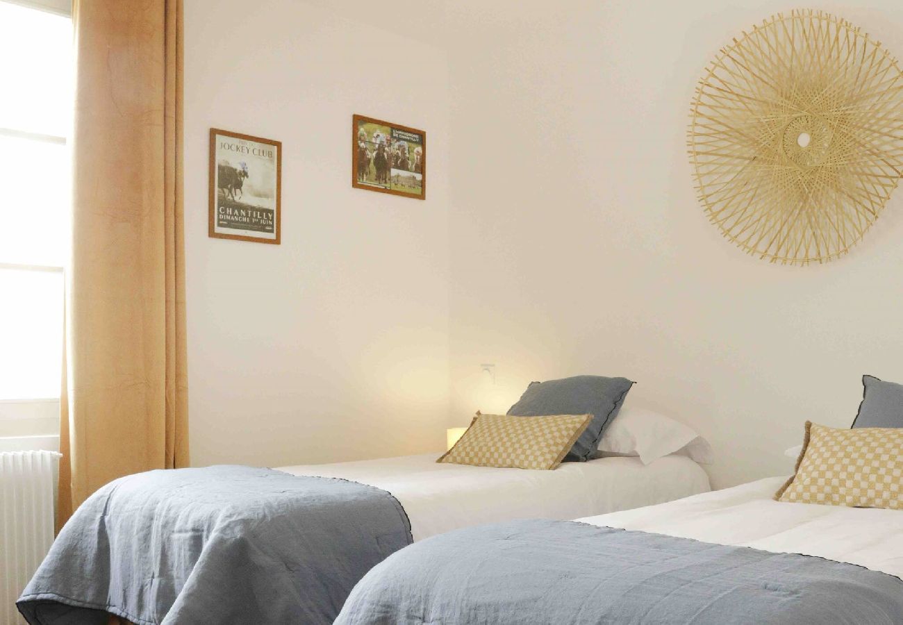 Apartment in Gouvieux - G26-Paddock