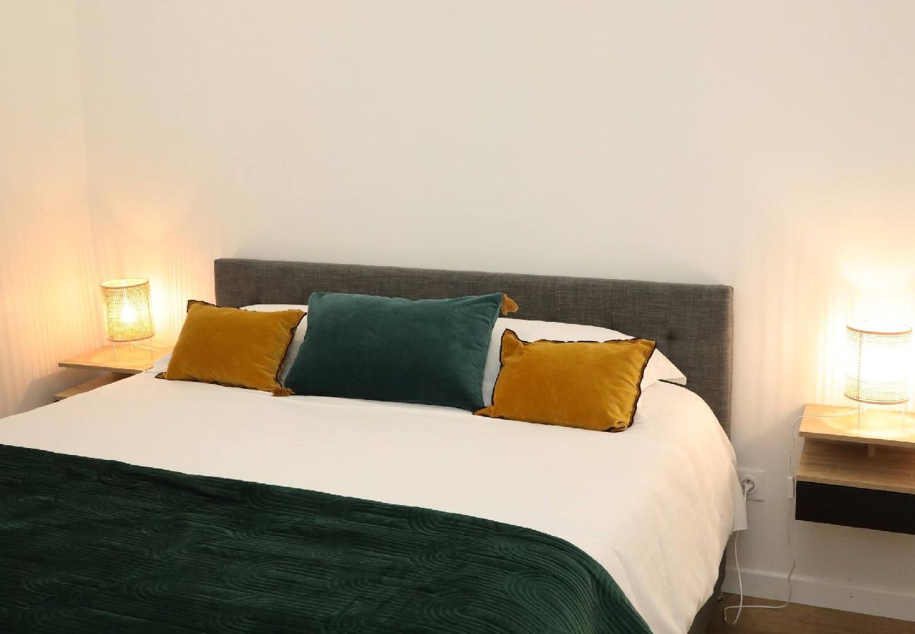 House in Chantilly - C23-Princes