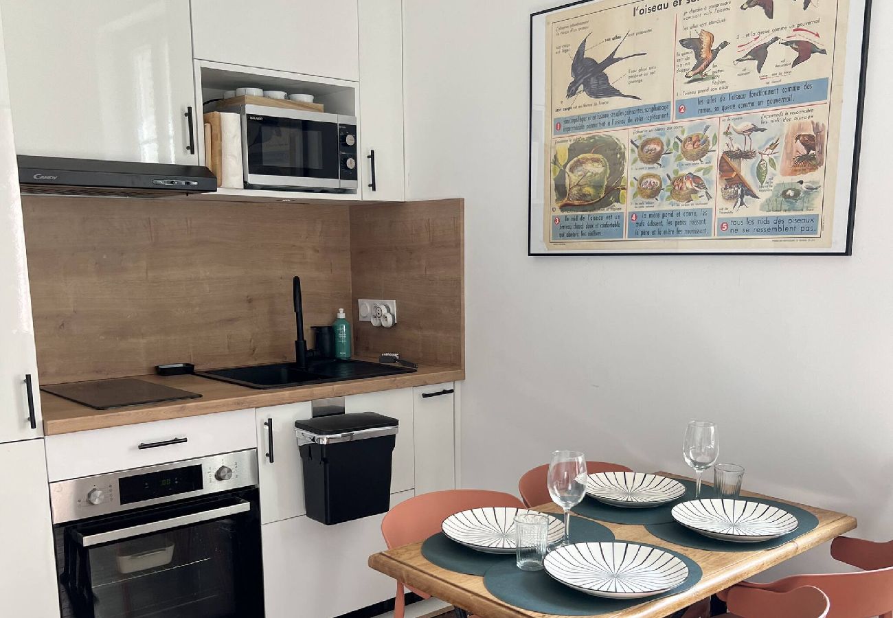 Apartment in Chantilly - C24- oiseaux