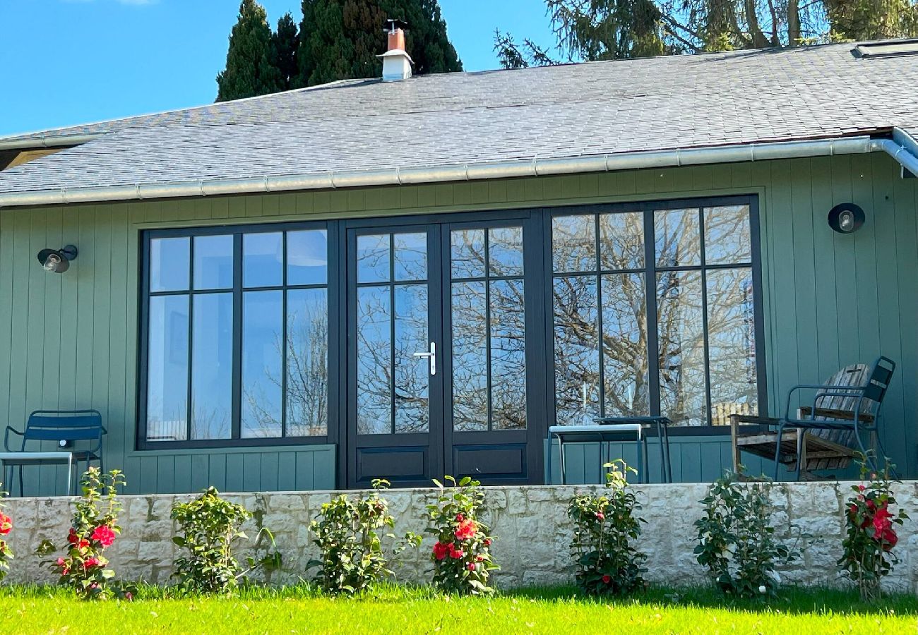 House in Courteuil - A21- M-Fleurs