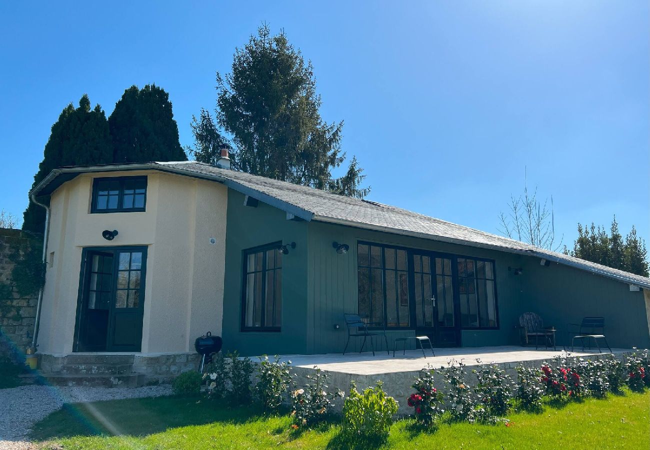 House in Courteuil - A21- M-Fleurs