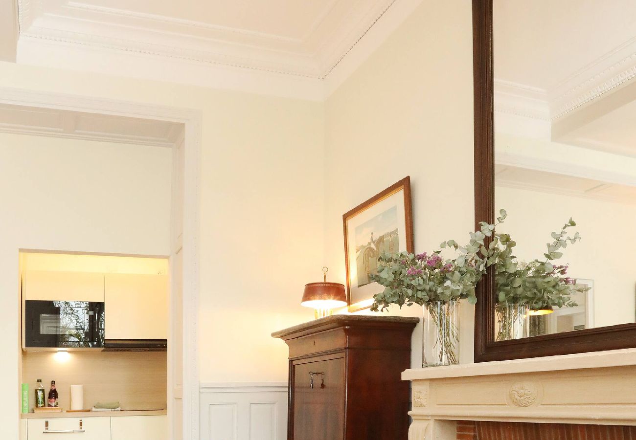 Apartment in Chantilly - C22- Hippodrome