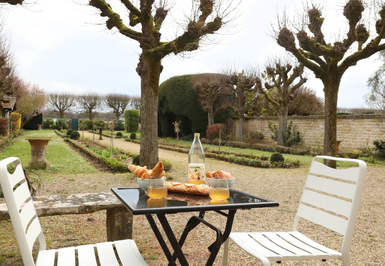 Apartment in Chantilly - C22- Hippodrome