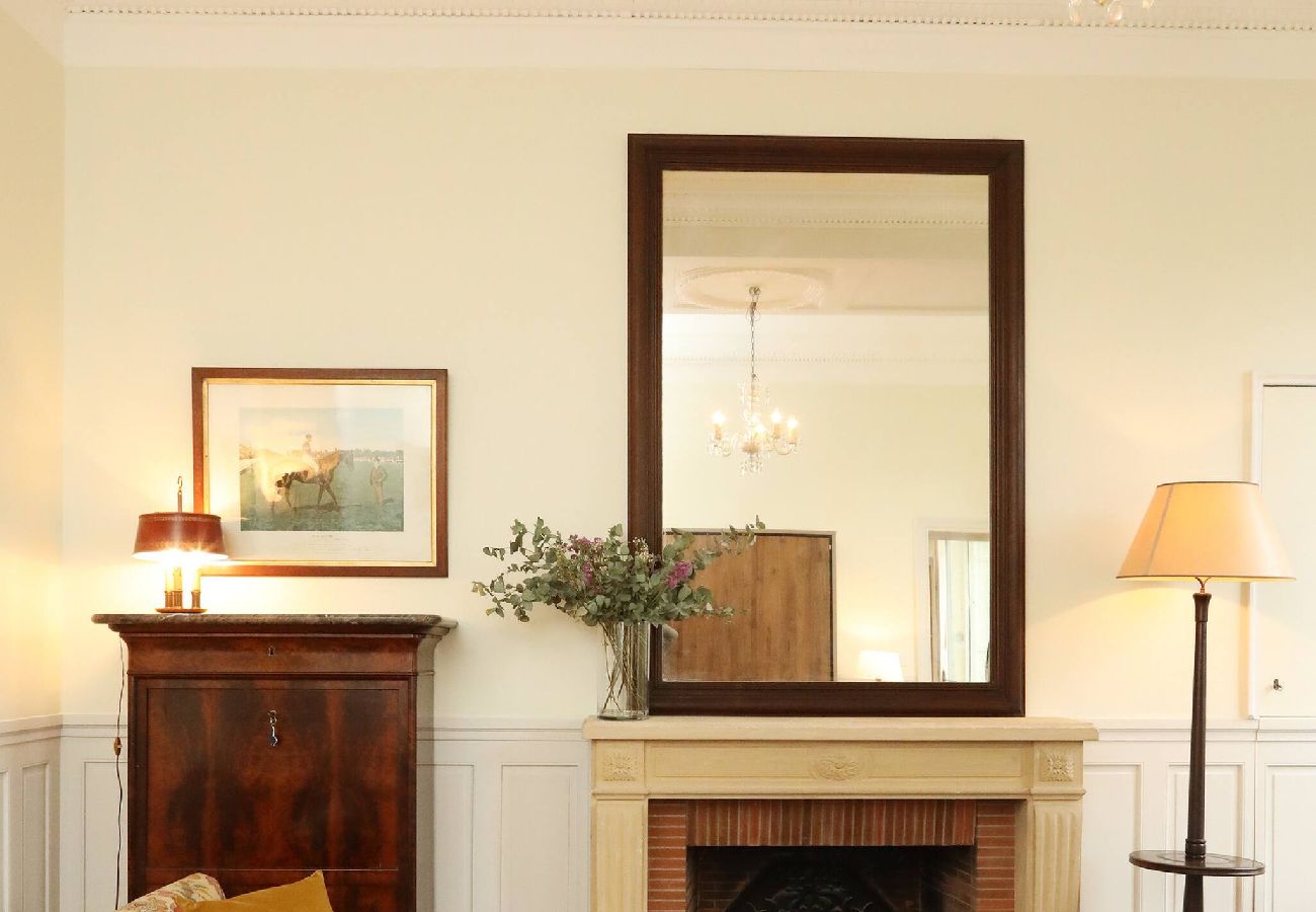 Apartment in Chantilly - C22- Hippodrome