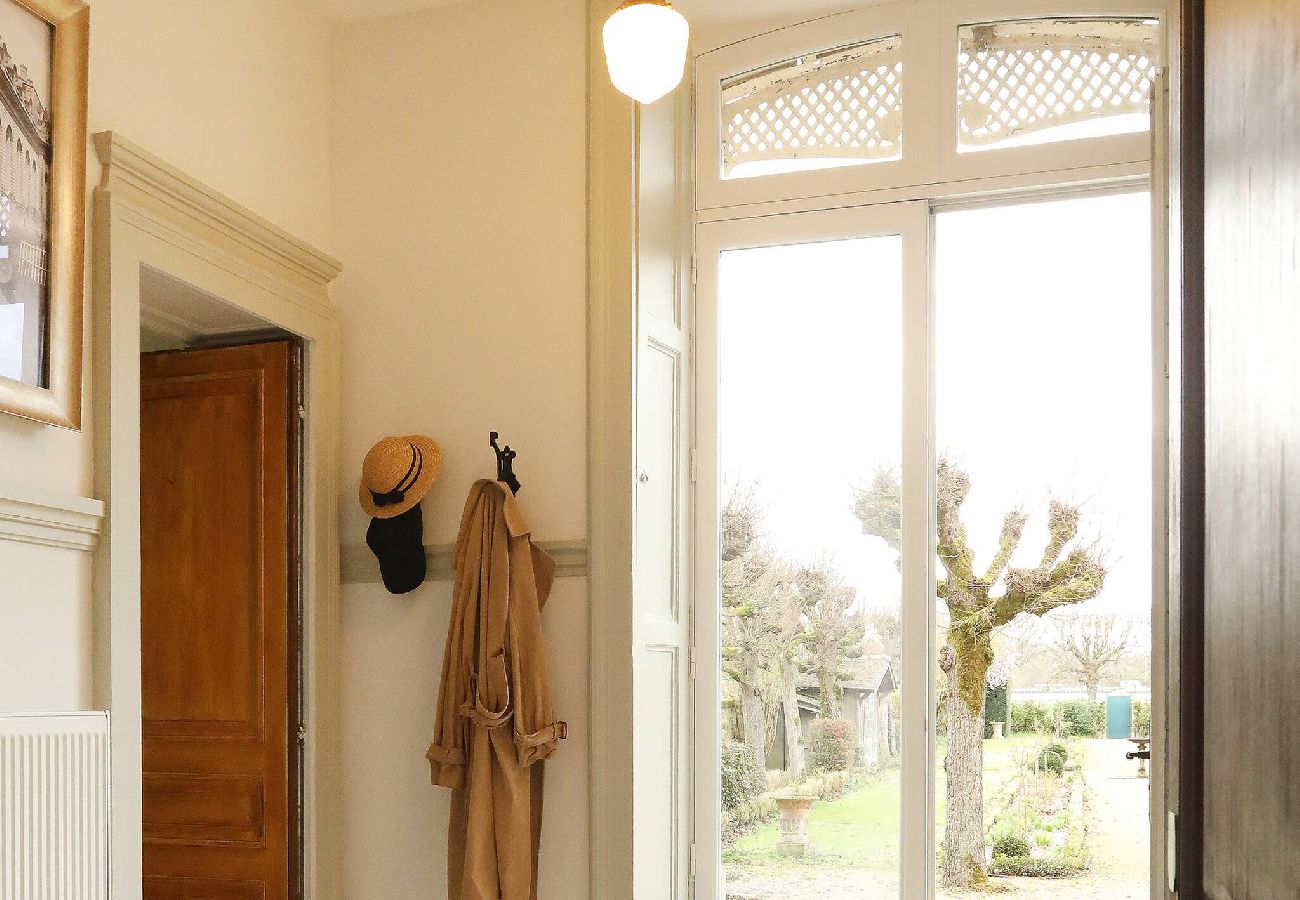 Apartment in Chantilly - C22- Hippodrome