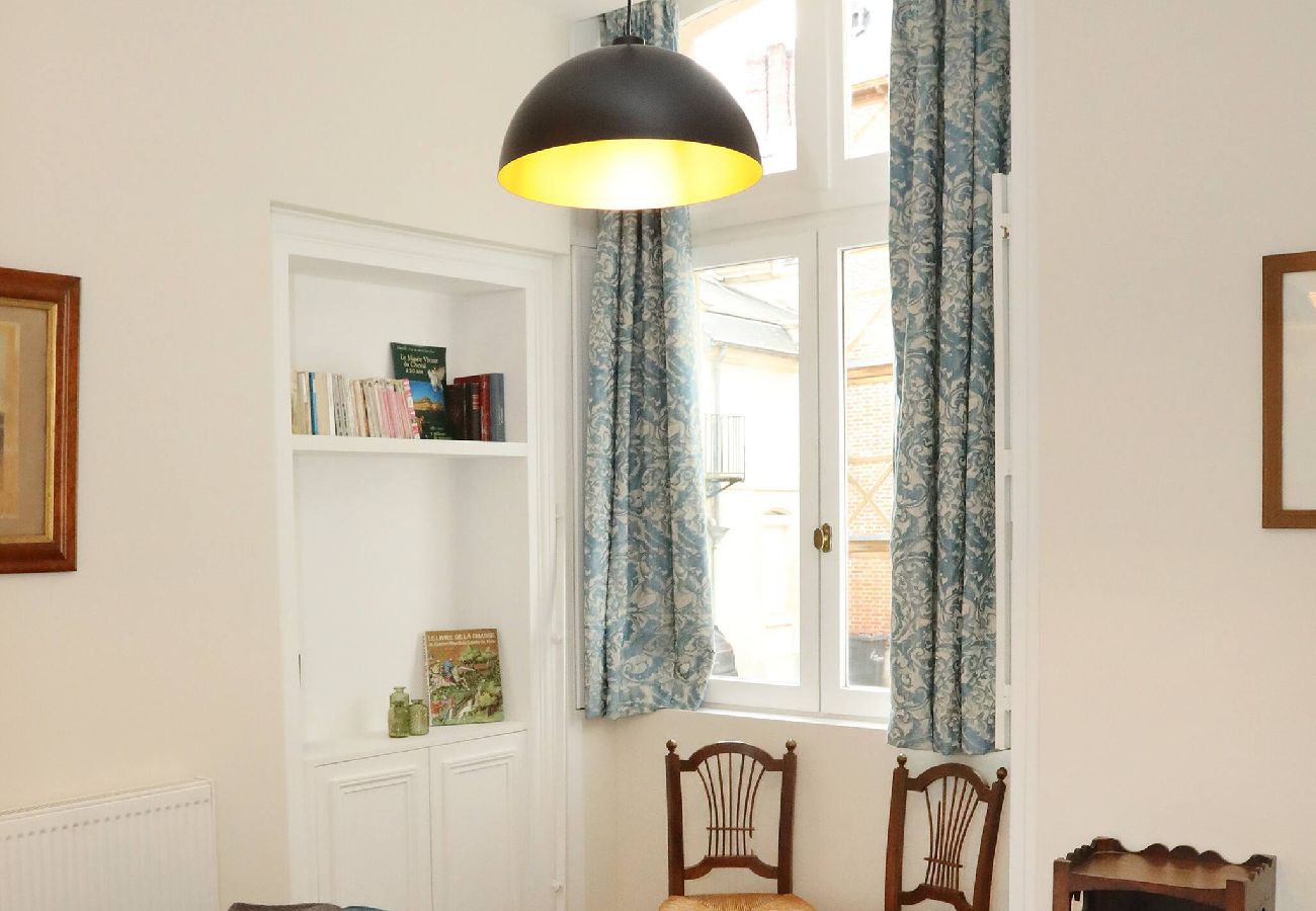 Apartment in Chantilly - C22- Hippodrome