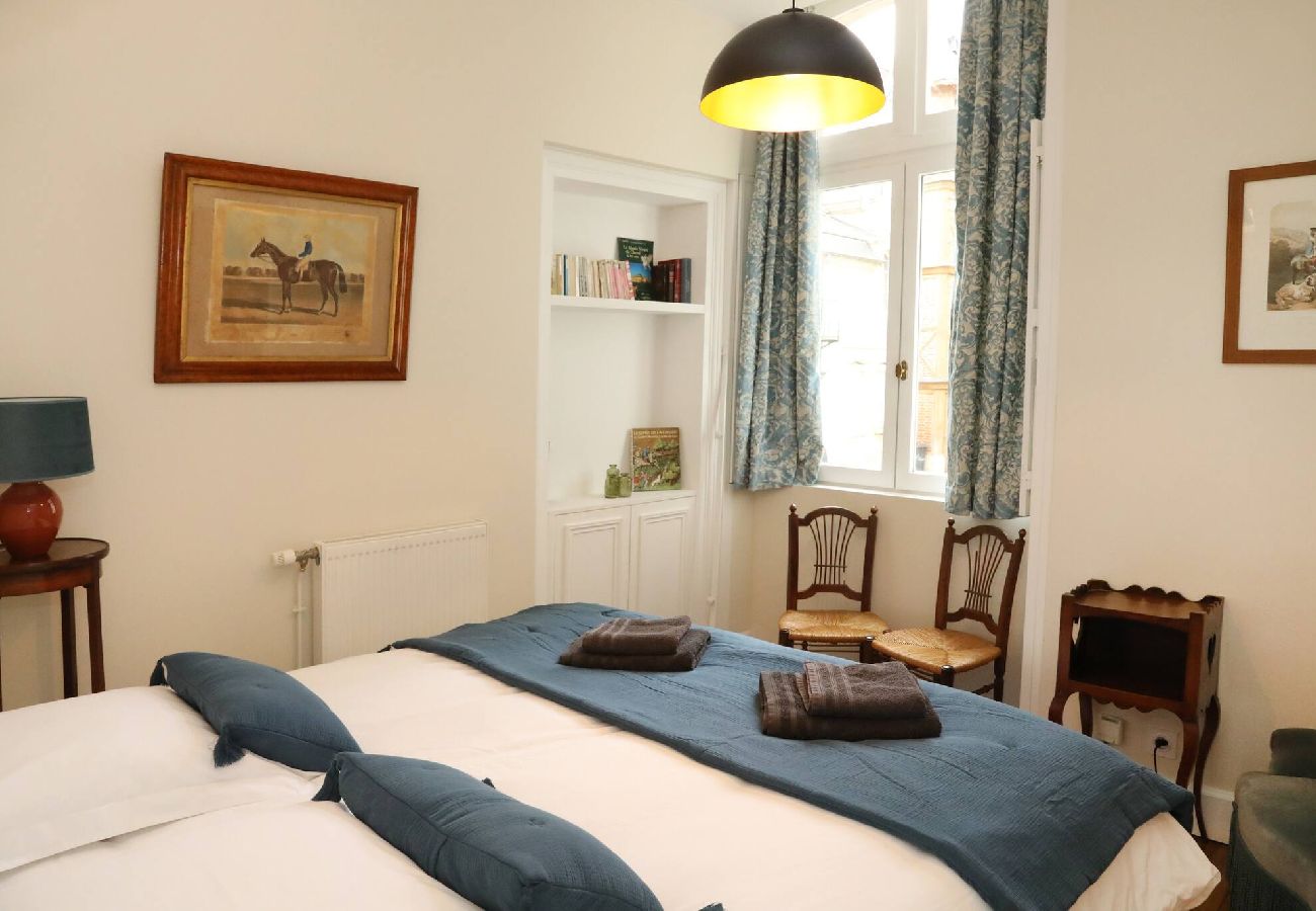 Apartment in Chantilly - C22- Hippodrome