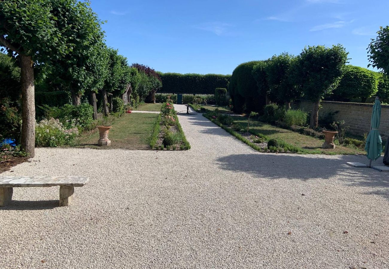 Apartment in Chantilly - C22- Hippodrome