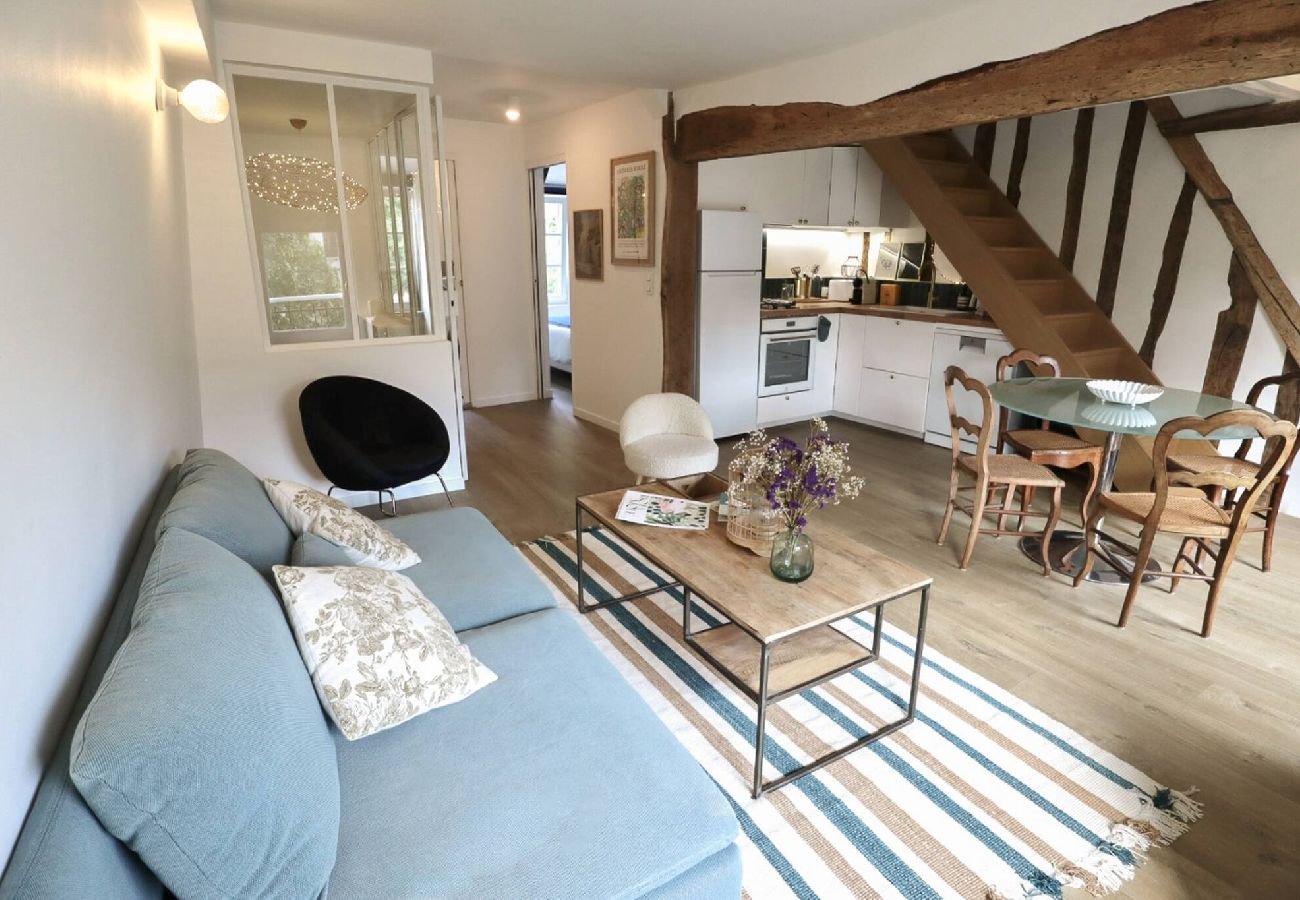 Apartment in Senlis - 08-Abbaye