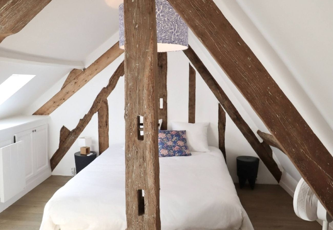 Apartment in Senlis - 08-Abbaye