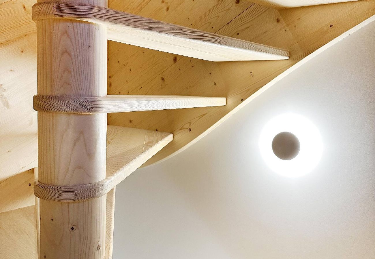 House in Lamorlaye - L30-Forest house