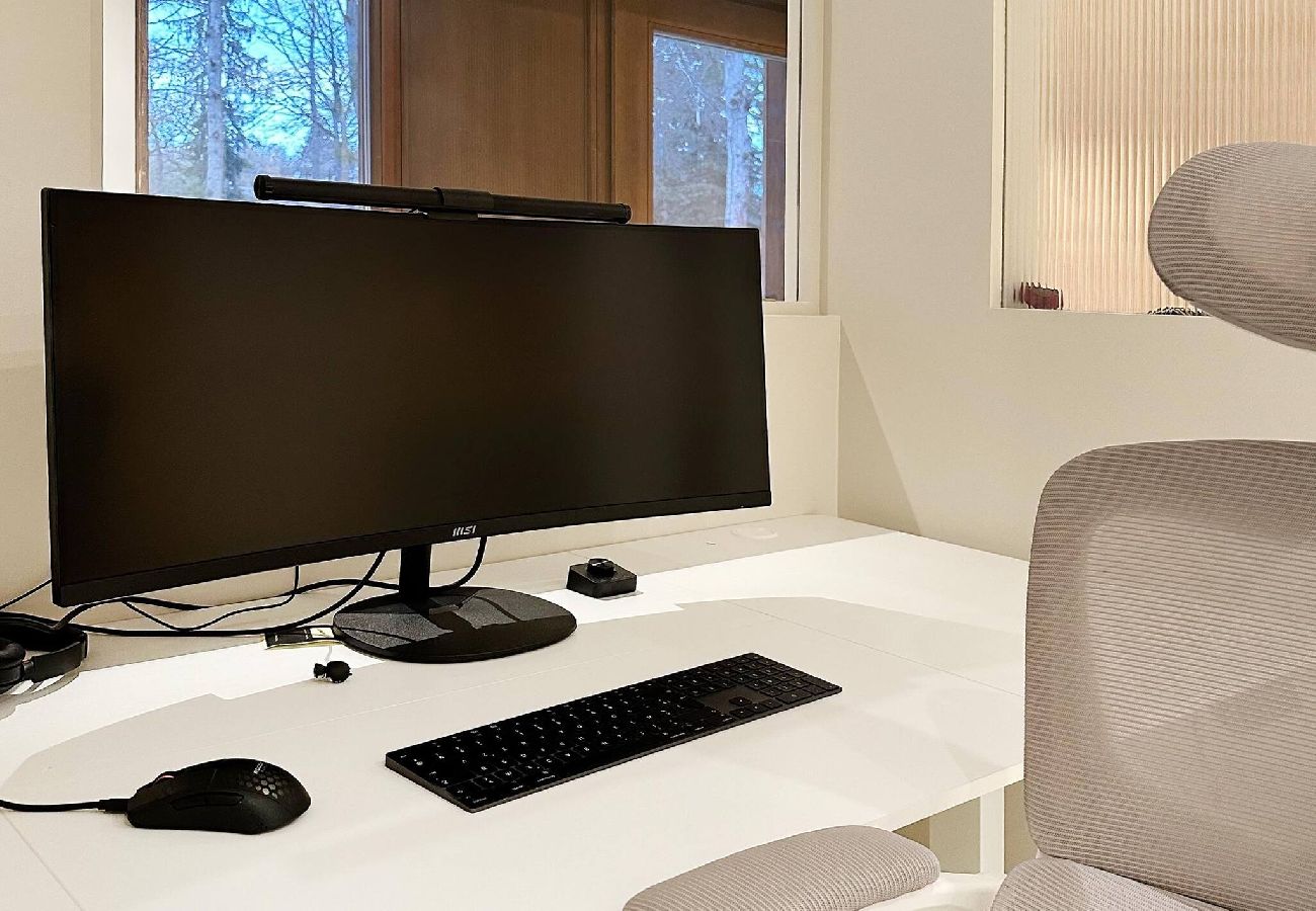 House in Lamorlaye - L30-Forest house