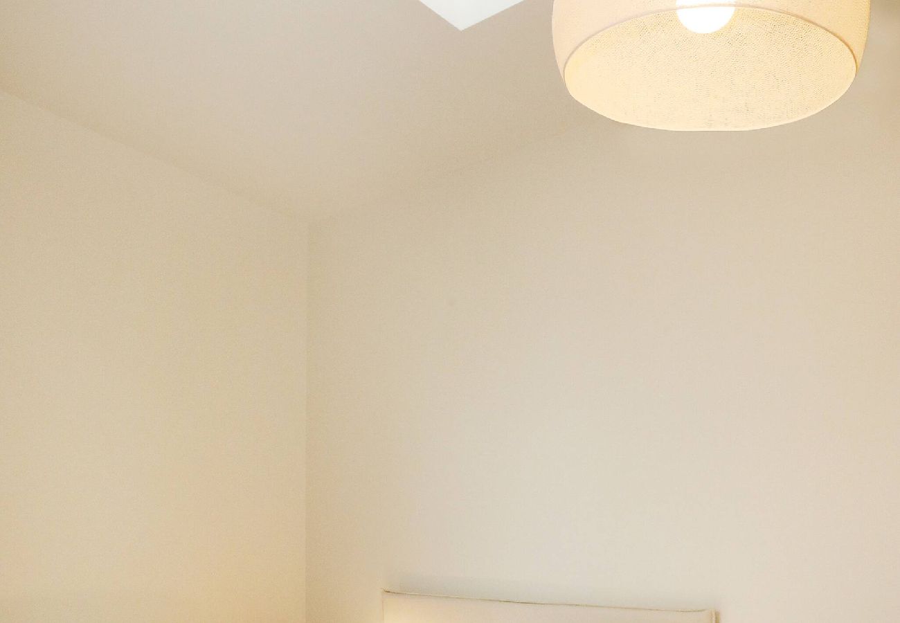 House in Lamorlaye - L30-Forest house