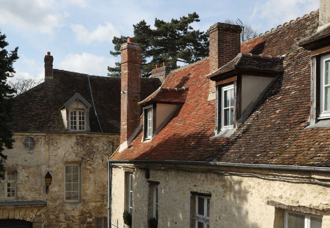 Apartment in Senlis - 11-S Lavarande