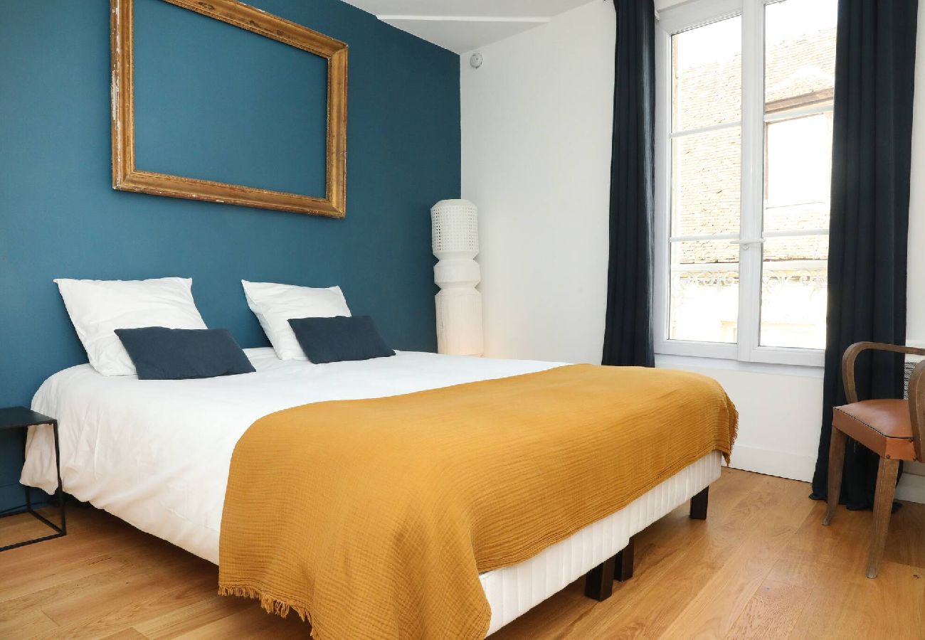 Apartment in Senlis - 11-S Lavarande