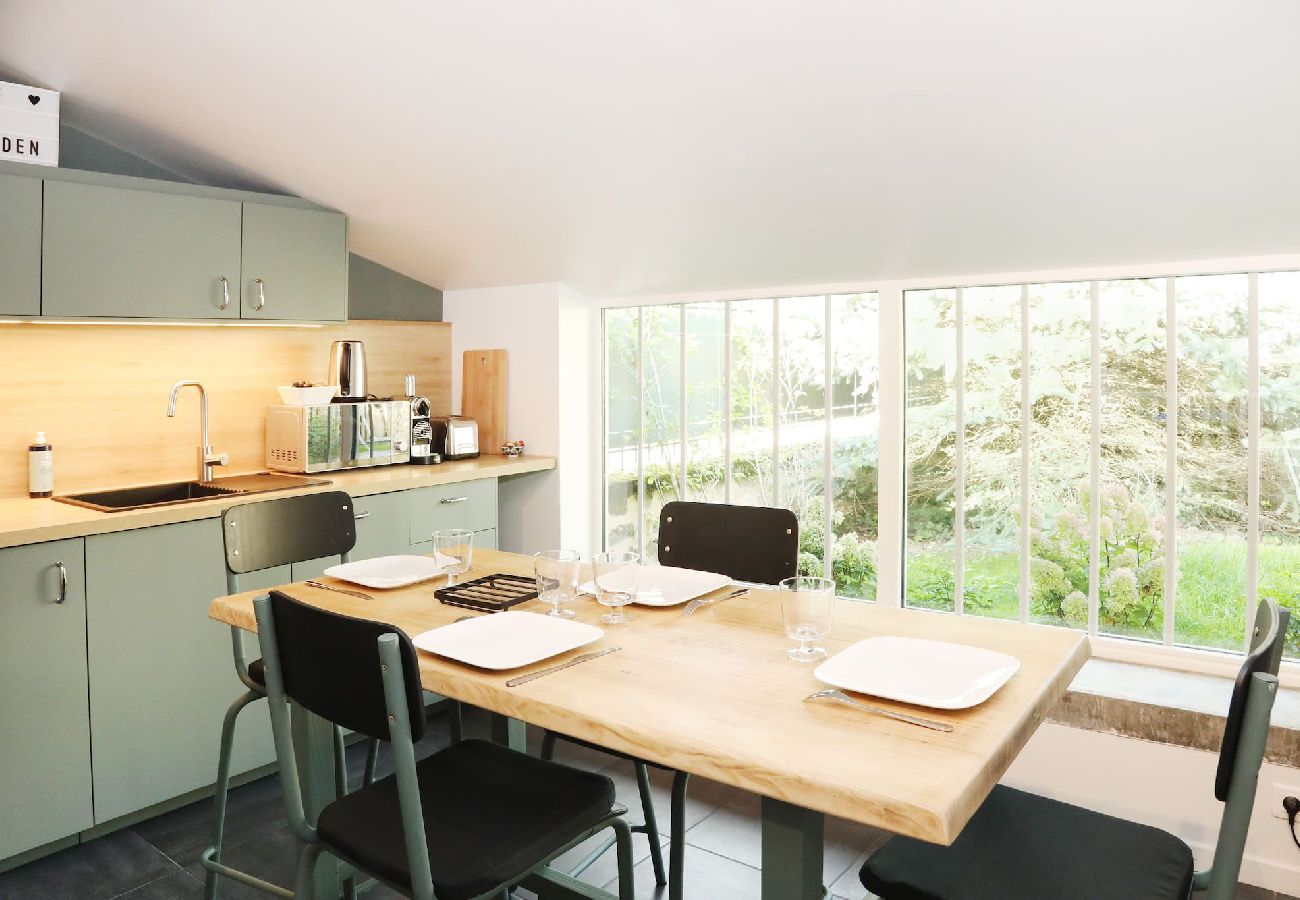 Apartment in Senlis - 10-S Garden