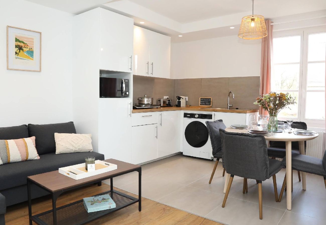 Apartment in Gouvieux - G25- Jockey