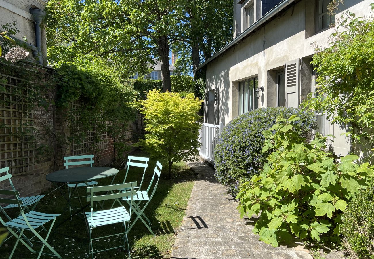 House in Senlis - Cobbled Lanes House 