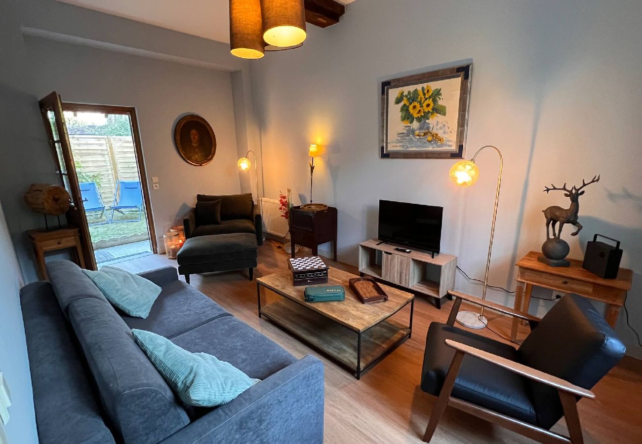 Terraced House in Senlis - NOUVEAUmaison au cœur de la ville / place calme 