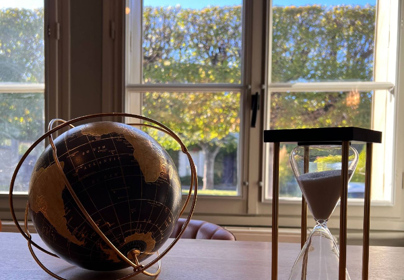 Terraced House in Senlis - NOUVEAUmaison au cœur de la ville / place calme 