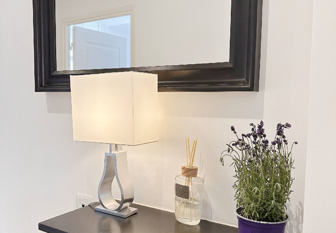 Apartment in Chantilly - Chantilly Panorama | Bright City View 2+2 p 