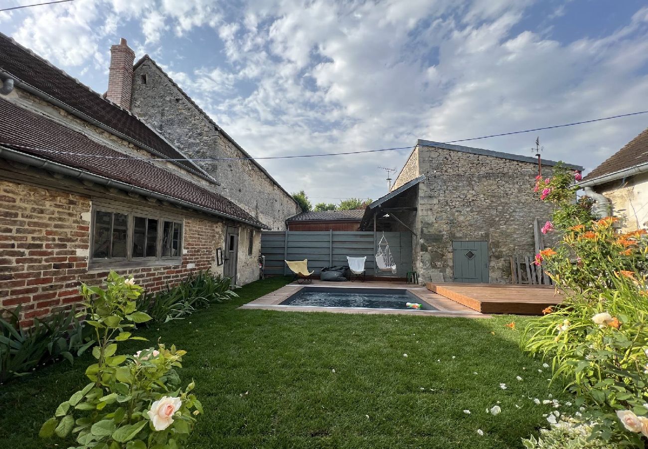 Maison à Senlis - 01-M Campagne