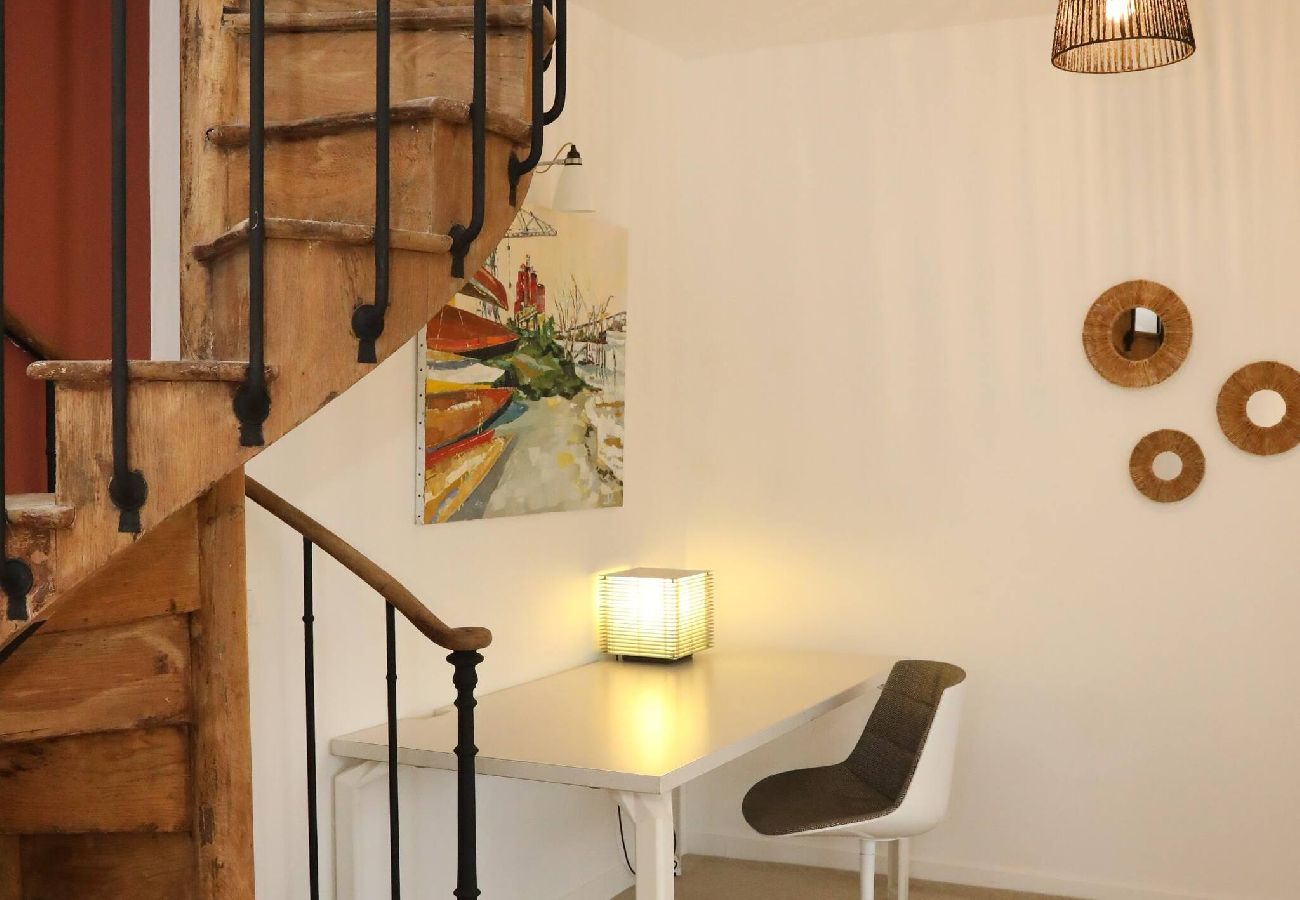 Maison à Courteuil - A21- M-Fleurs