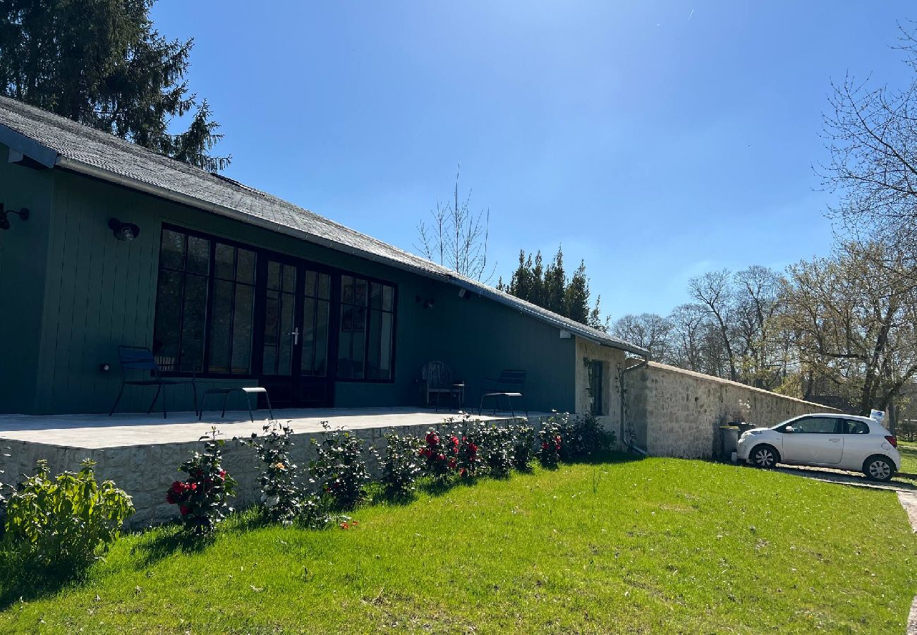 Maison à Courteuil - A21- M-Fleurs