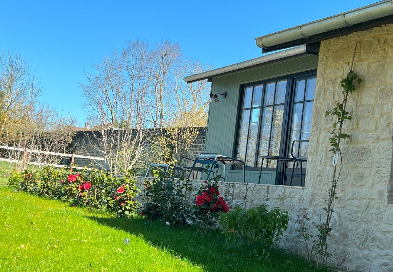 Maison à Courteuil - A21- M-Fleurs