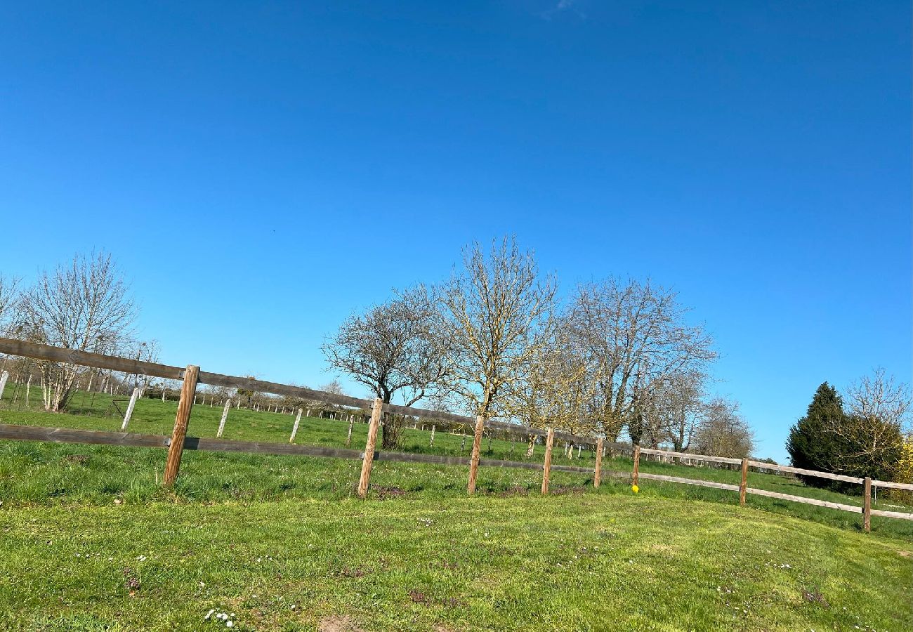 Maison à Courteuil - A21- M-Fleurs
