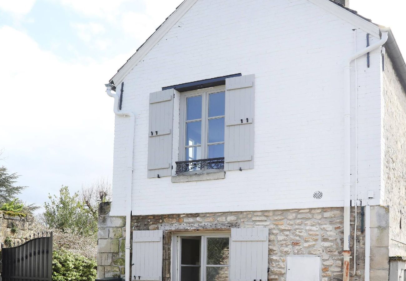 Appartement à Courteuil - A20- M-Clocher