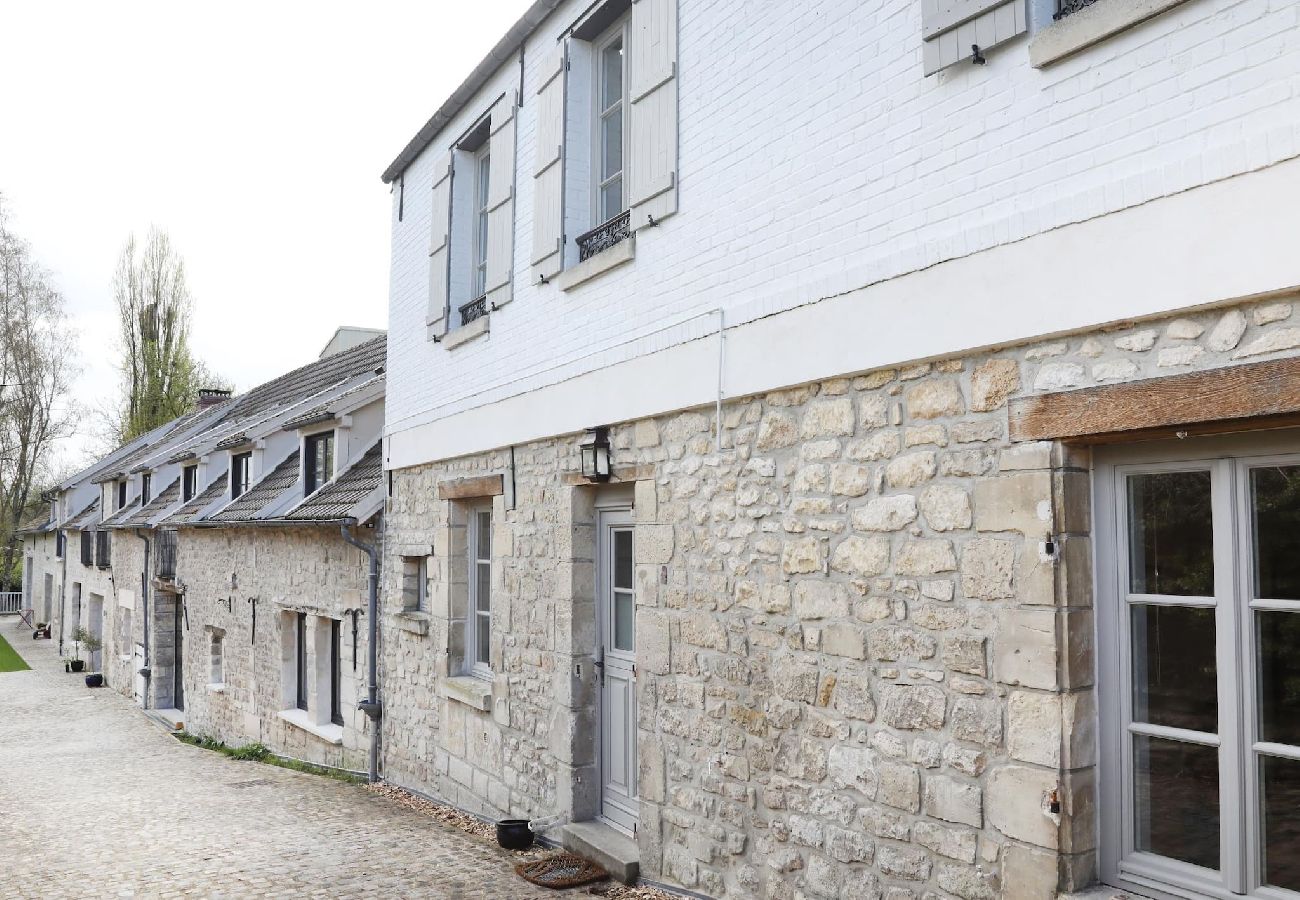 Appartement à Courteuil - A20- M-Clocher