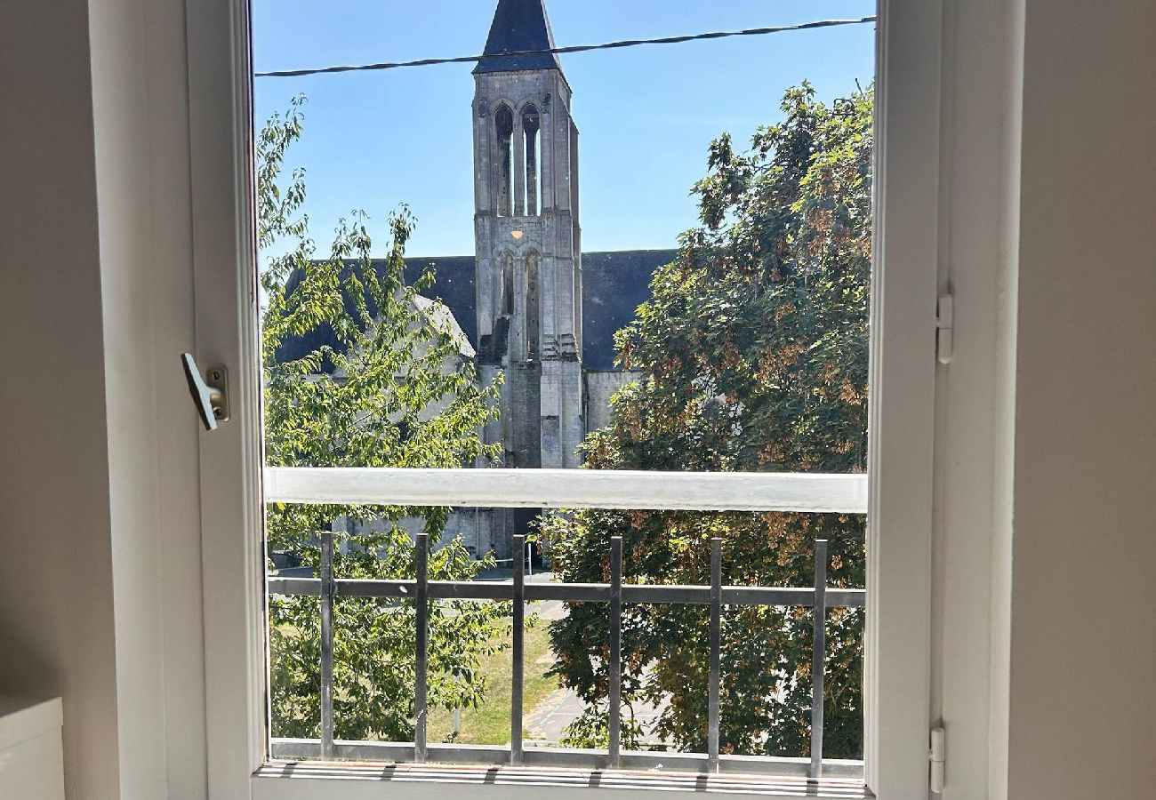 Appartement à Senlis - 08-Abbaye