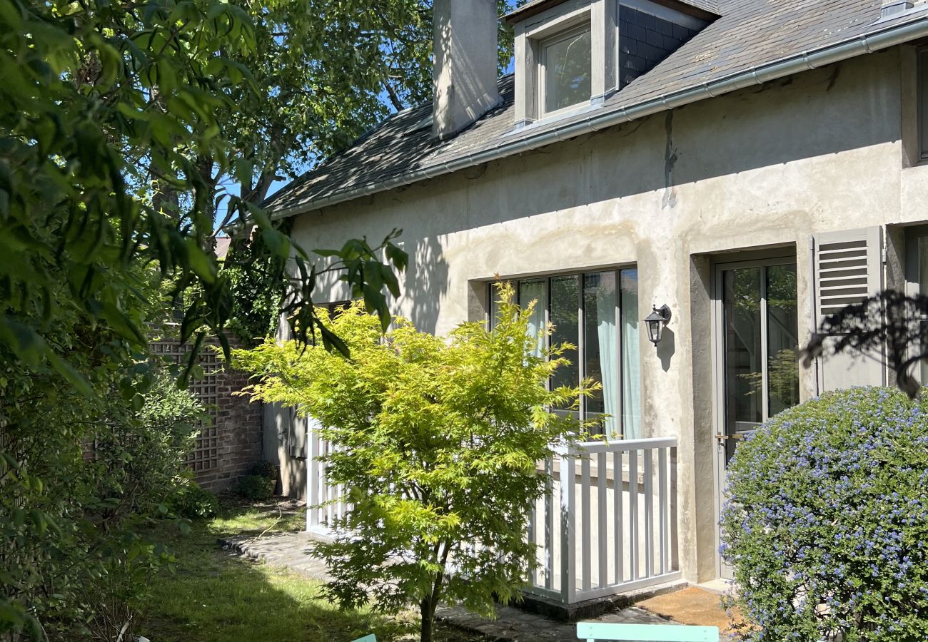 Maison à Senlis - La maison des rues pavées 