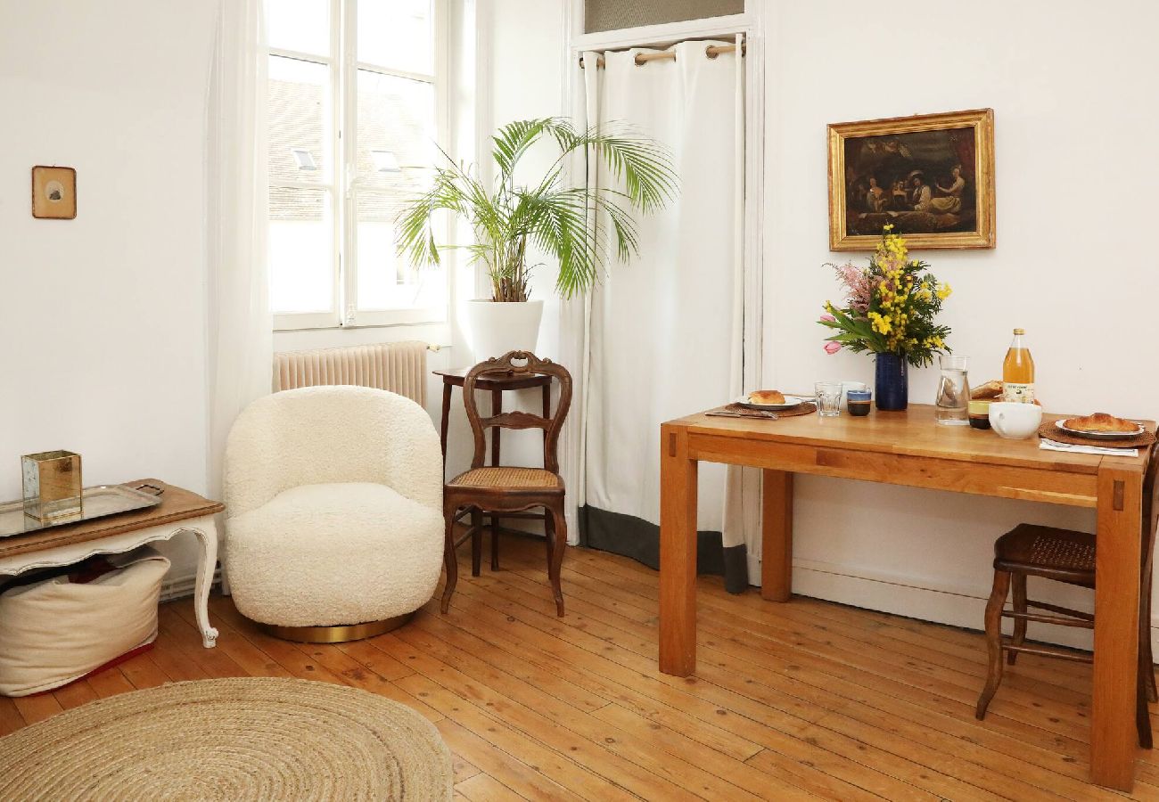 Appartement à Senlis - 06-Bruyère