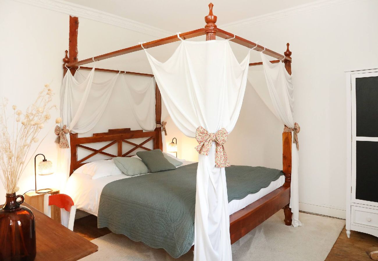 Appartement à Senlis - 07-Cathédrale