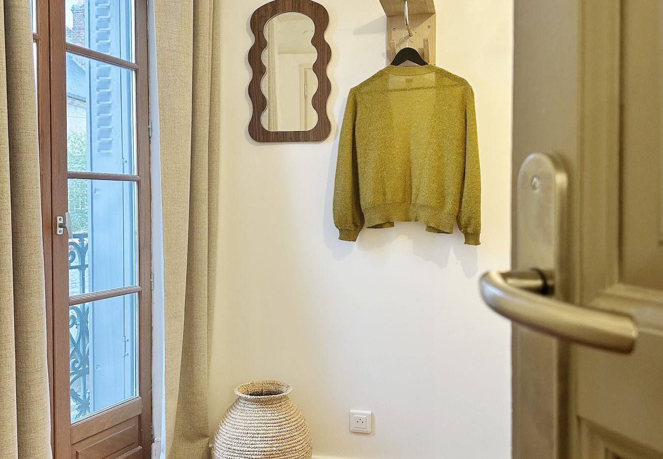 Appartement à Senlis - La Belle échappée, accueil vélo, La boîte en Plus