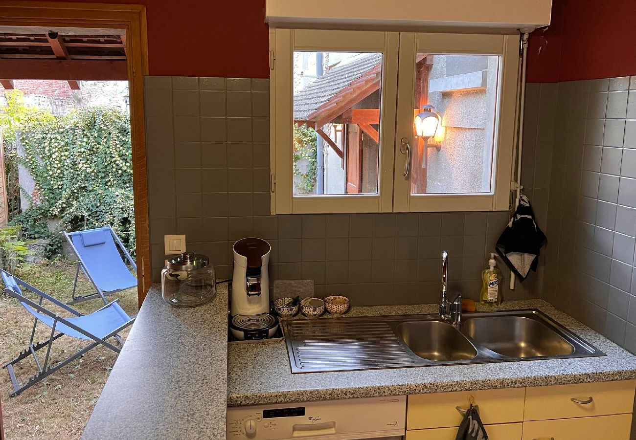 Maison mitoyenne à Senlis - NOUVEAUmaison au cœur de la ville / place calme 