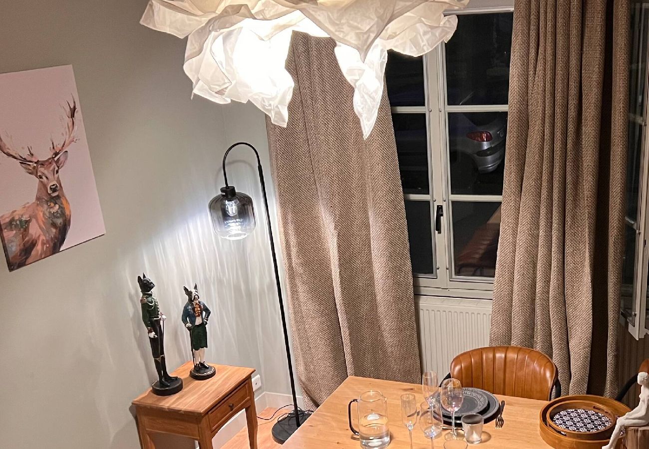 Maison mitoyenne à Senlis - NOUVEAUmaison au cœur de la ville / place calme 